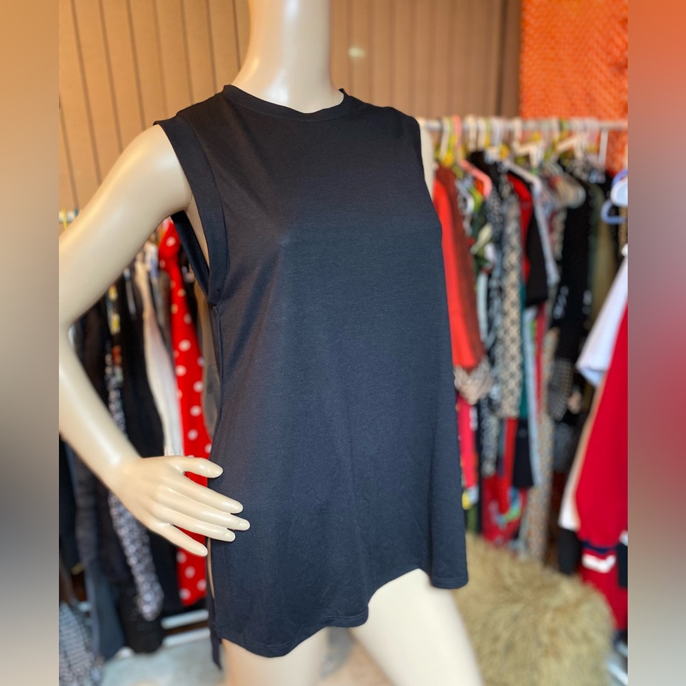 Black top size S